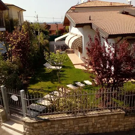לינה וארוחת בוקר La Casa Di Pimpi 4*