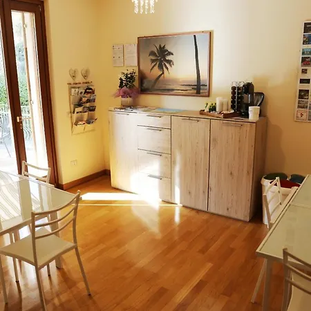 La Casa Di Pimpi דסנזאנו דל גארדה